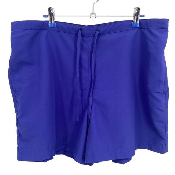 LL Bean SunSmart Outdoor Shorts NWT Blue Large - Picture 1 of 7